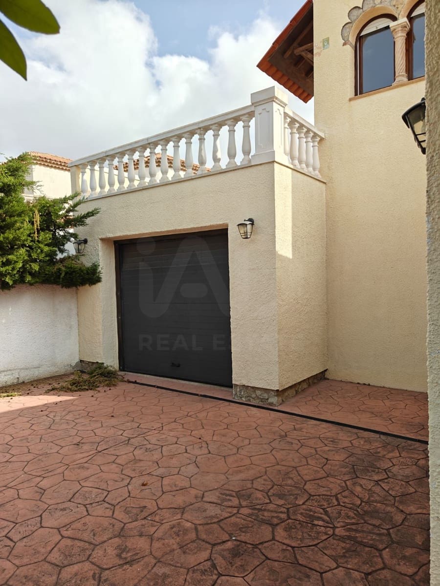 4 sypialnia Dom na sprzedaż w Mont-roig del Camp z basenem garażem - 433 000 € (Ref: 10046675)