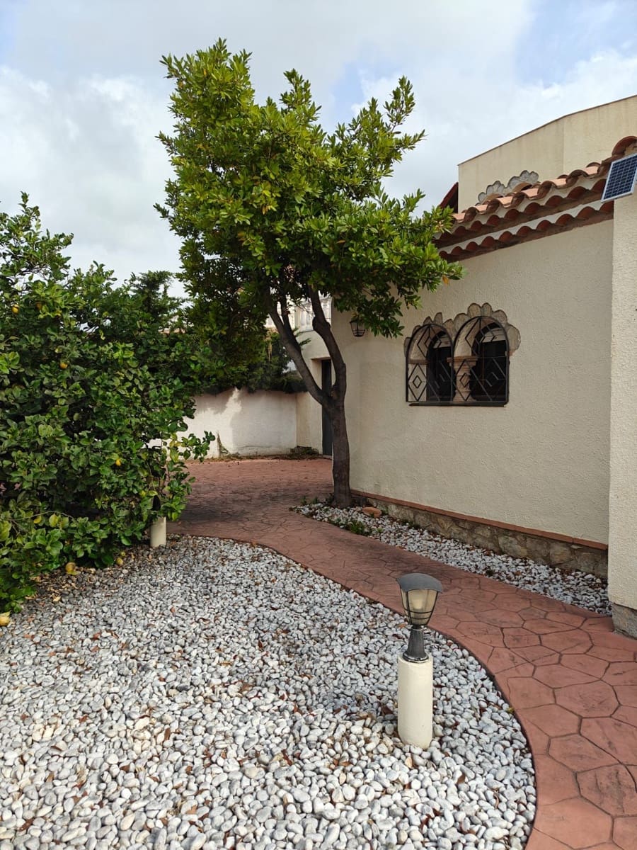 4 sypialnia Dom na sprzedaż w Mont-roig del Camp z basenem garażem - 433 000 € (Ref: 10046675)