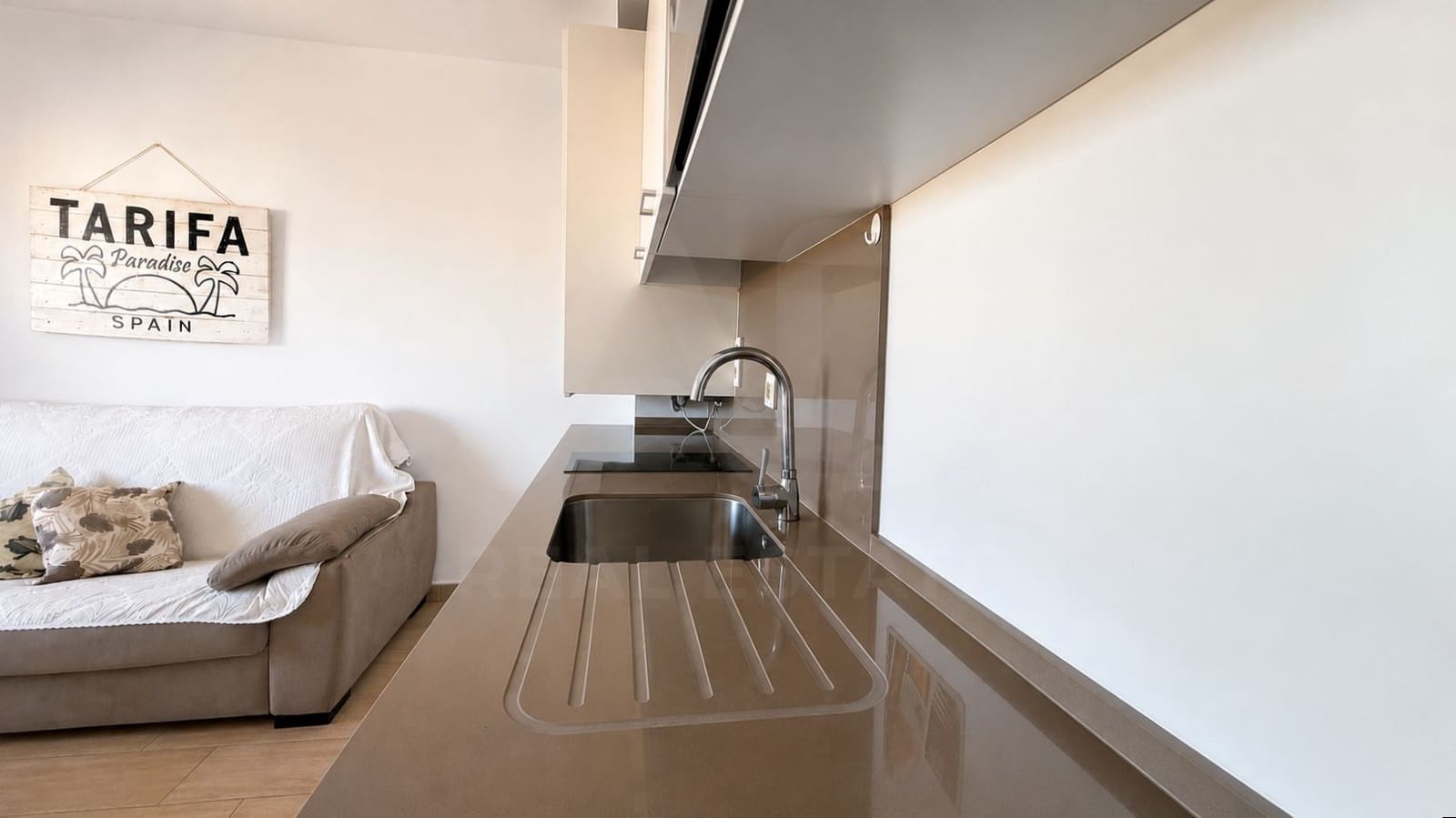 1 bedroom Apartment for sale in Tarifa with pool garage - € 380,000 (Ref: 10047380)