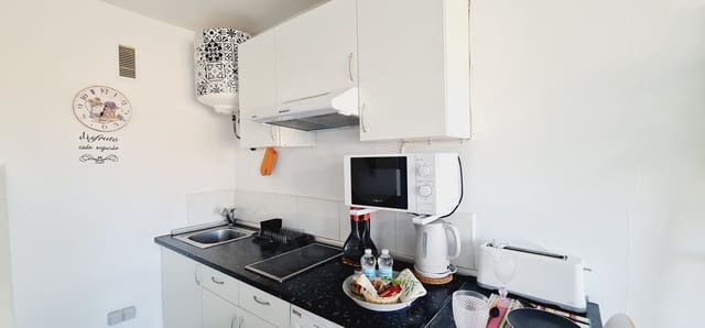 Studio til salgs i Resinera-Voladilla, Estepona - € 199 000 (Ref: 10047386)