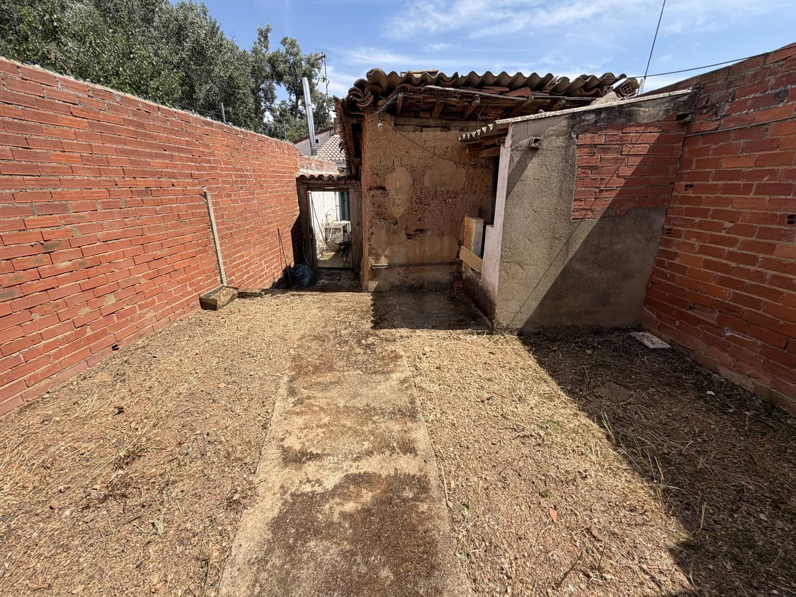 2 Zimmer Finca/Landgut zu verkaufen in Villamanan - 79.900 € (Ref: 10047391)