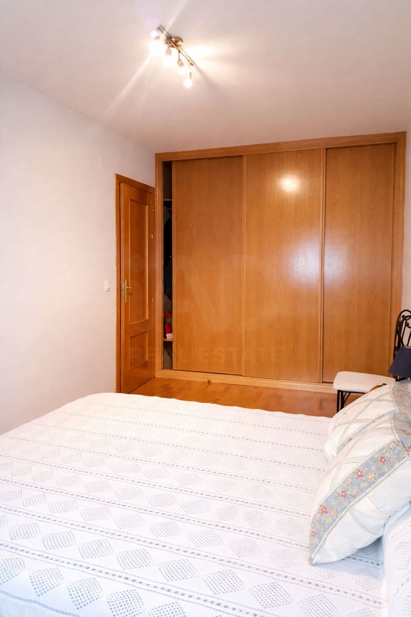 1 bedroom Apartment for sale in Villaquilambre with garage - € 114,000 (Ref: 10048240)