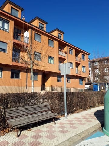 1 Zimmer Apartment zu verkaufen in Villaquilambre mit Garage - 114.000 € (Ref: 10048240)