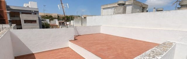 5 sovrum Lägenhet till salu i Zona Pueblo, Guardamar del Segura - 140 000 € (Ref: 10048242)