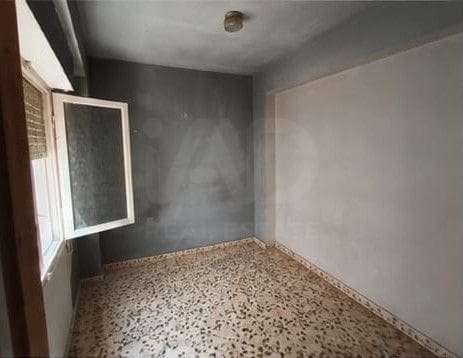 5 sovrum Lägenhet till salu i Guardamar del Segura - 140 000 € (Ref: 10048242)