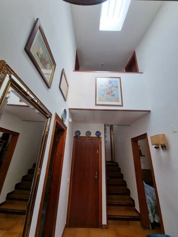 5 bedroom Townhouse for sale in Mont-roig del Camp with garage - € 499,900 (Ref: 10048243)