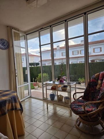 5 bedroom Townhouse for sale in Mont-roig del Camp with garage - € 499,900 (Ref: 10048243)