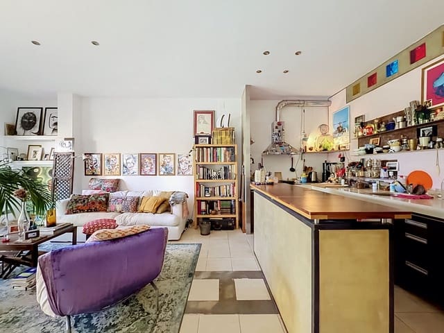 2 sovrum Lägenhet till salu i Alella - 310 000 € (Ref: 10048244)