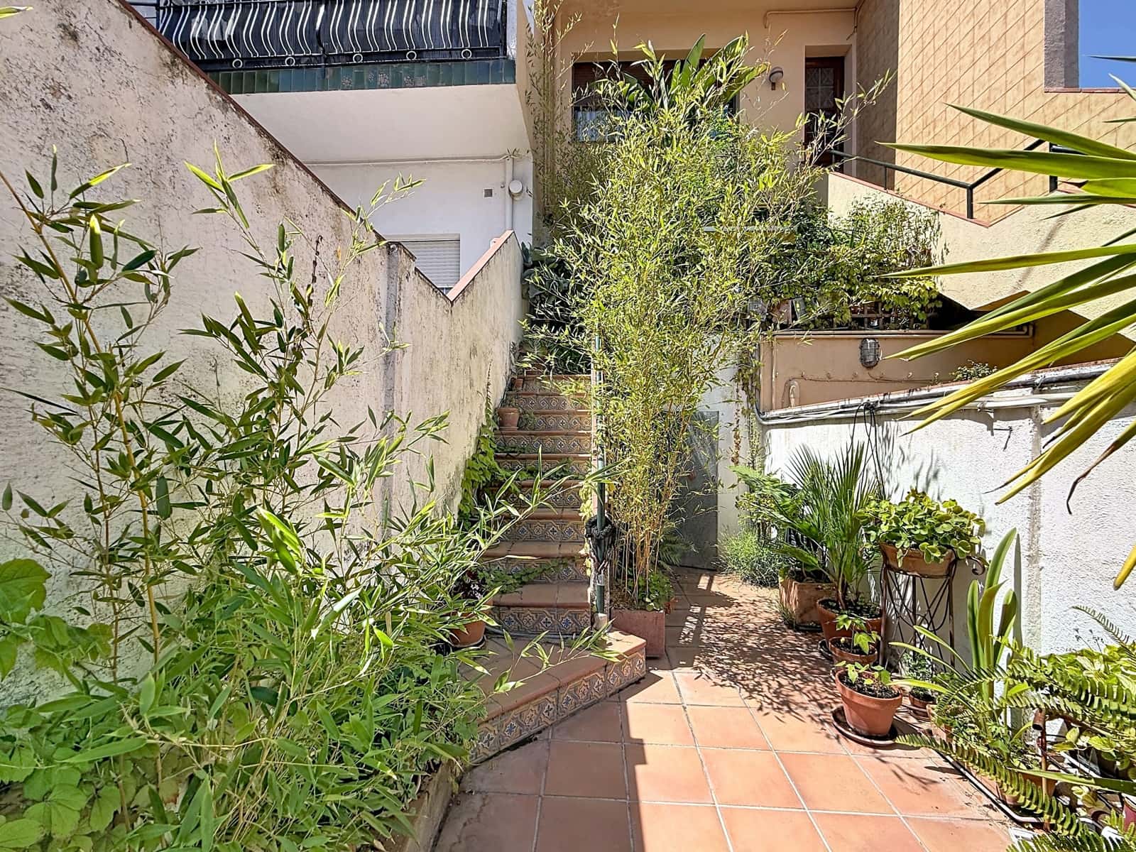 2 sovrum Lägenhet till salu i Alella - 310 000 € (Ref: 10048244)