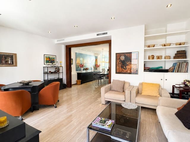 4 soverom Hus til salgs i Llíria med garasje - € 600 000 (Ref: 10048245)