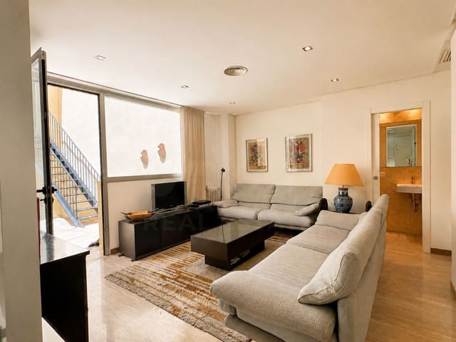 4 soverom Hus til salgs i Llíria med garasje - € 600 000 (Ref: 10048245)
