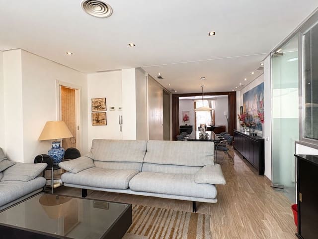 4 soverom Hus til salgs i Llíria med garasje - € 600 000 (Ref: 10048245)