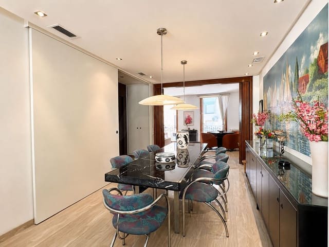 4 soverom Hus til salgs i Llíria med garasje - € 600 000 (Ref: 10048245)