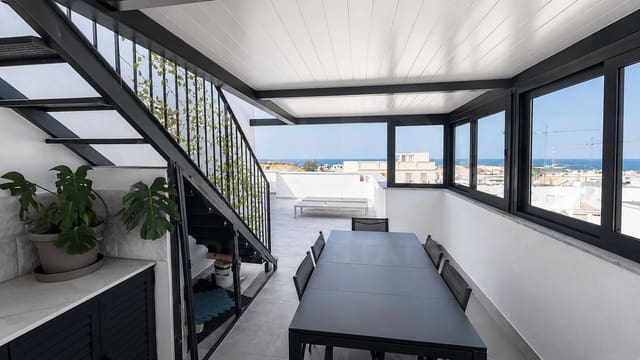 2 soveværelse Penthouse til salg i Tarifa med garage - € 650.000 (Ref: 10048247)