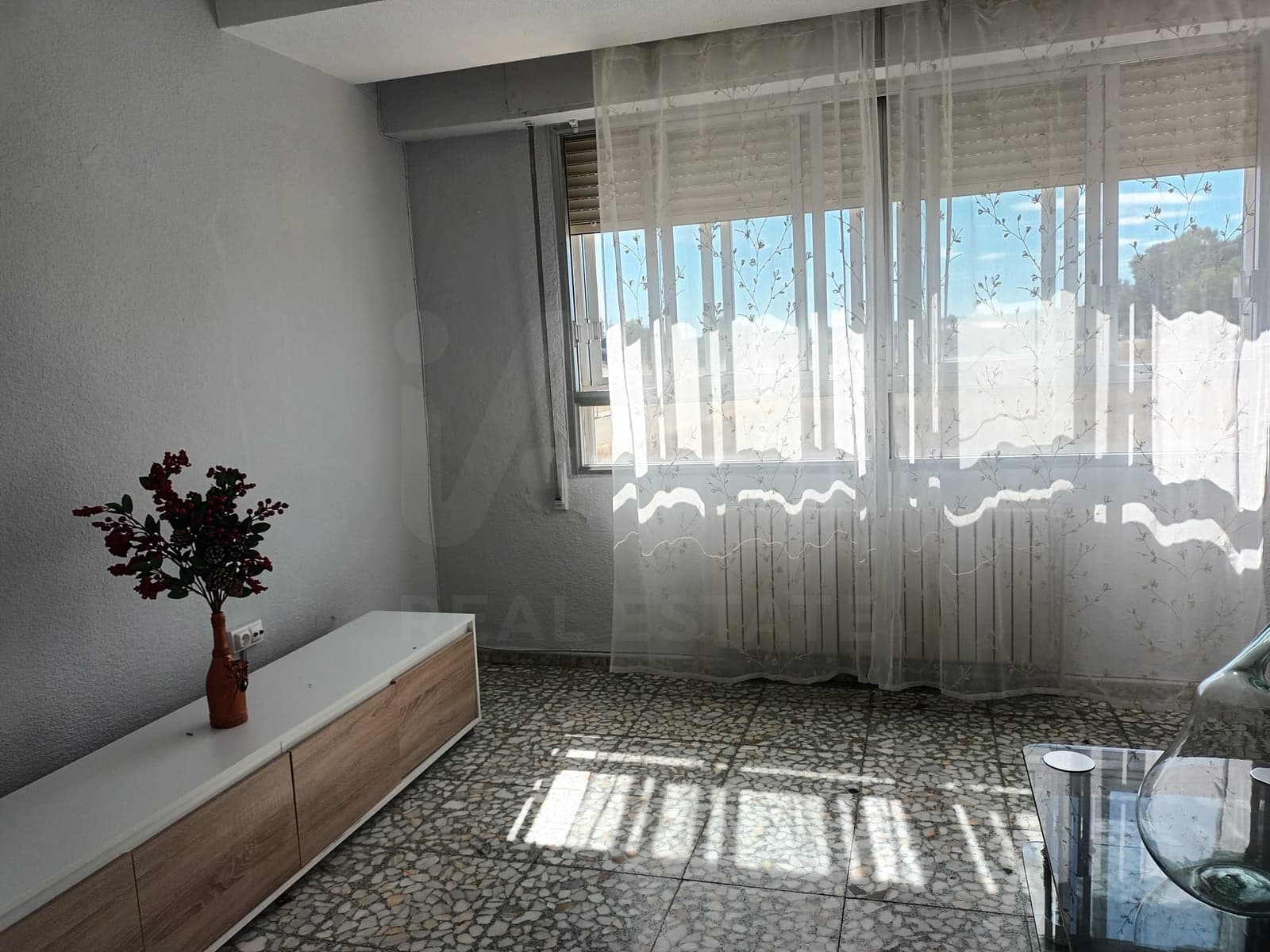 3 makuuhuone Huoneisto vuokrattavana paikassa Leon kaupunki - 550 € (Ref: 10048249)