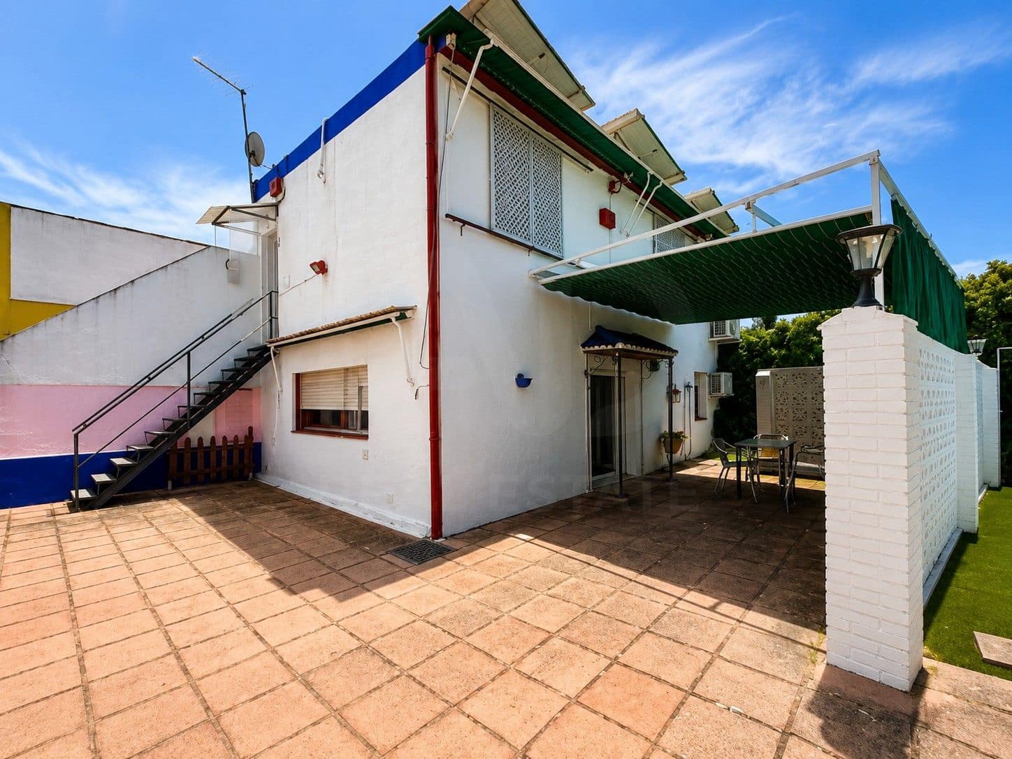5 Zimmer Villa zu verkaufen in Cordoba Stadt mit Pool Garage - 749.000 € (Ref: 10048632)