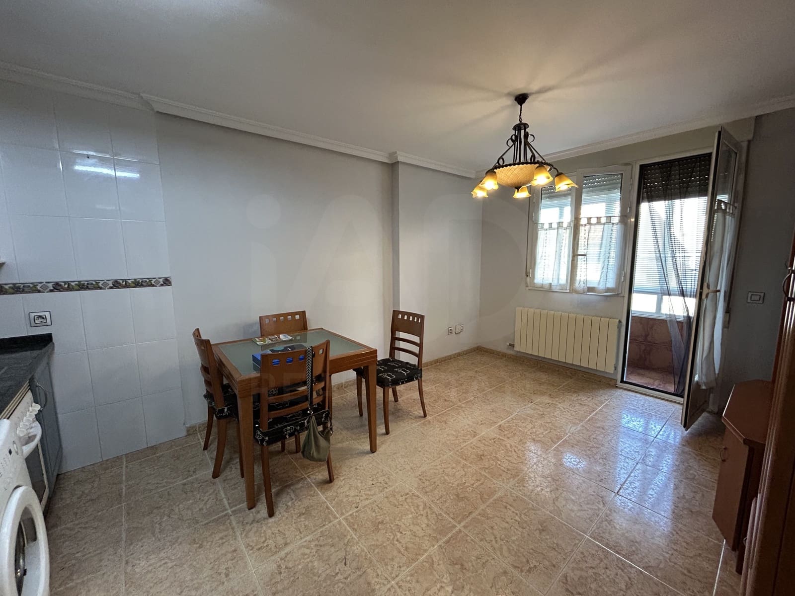 2 Zimmer Apartment zu verkaufen in San Andres del Rabanedo mit Garage - 104.000 € (Ref: 10048633)