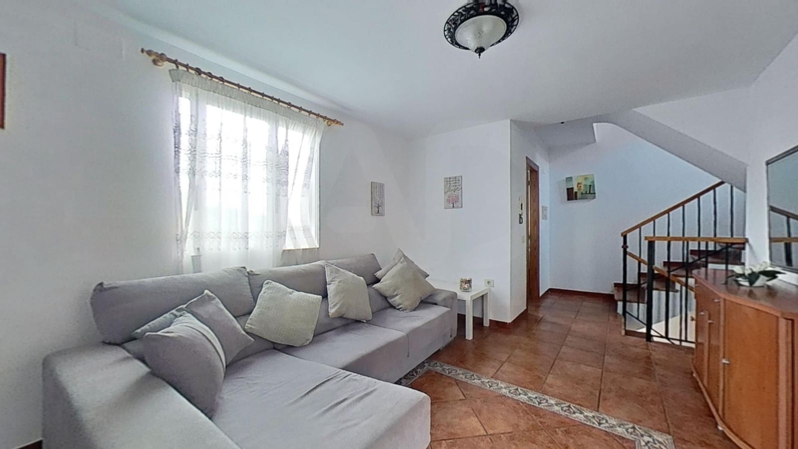 3 slaapkamer Rijtjeshuis te koop in Moncofa met garage - € 245.000 (Ref: 10048634)