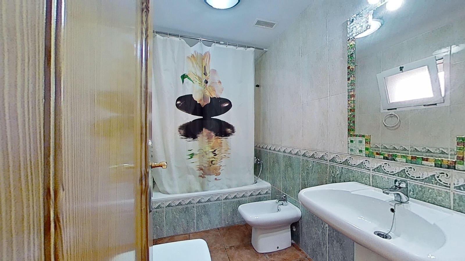 3 slaapkamer Rijtjeshuis te koop in Moncofa met garage - € 245.000 (Ref: 10048634)