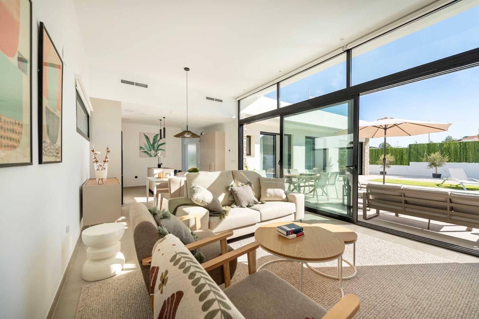 Chalet de 3 habitaciones en Calasparra en venta con piscina - 359.000 € (Ref: 10048636)