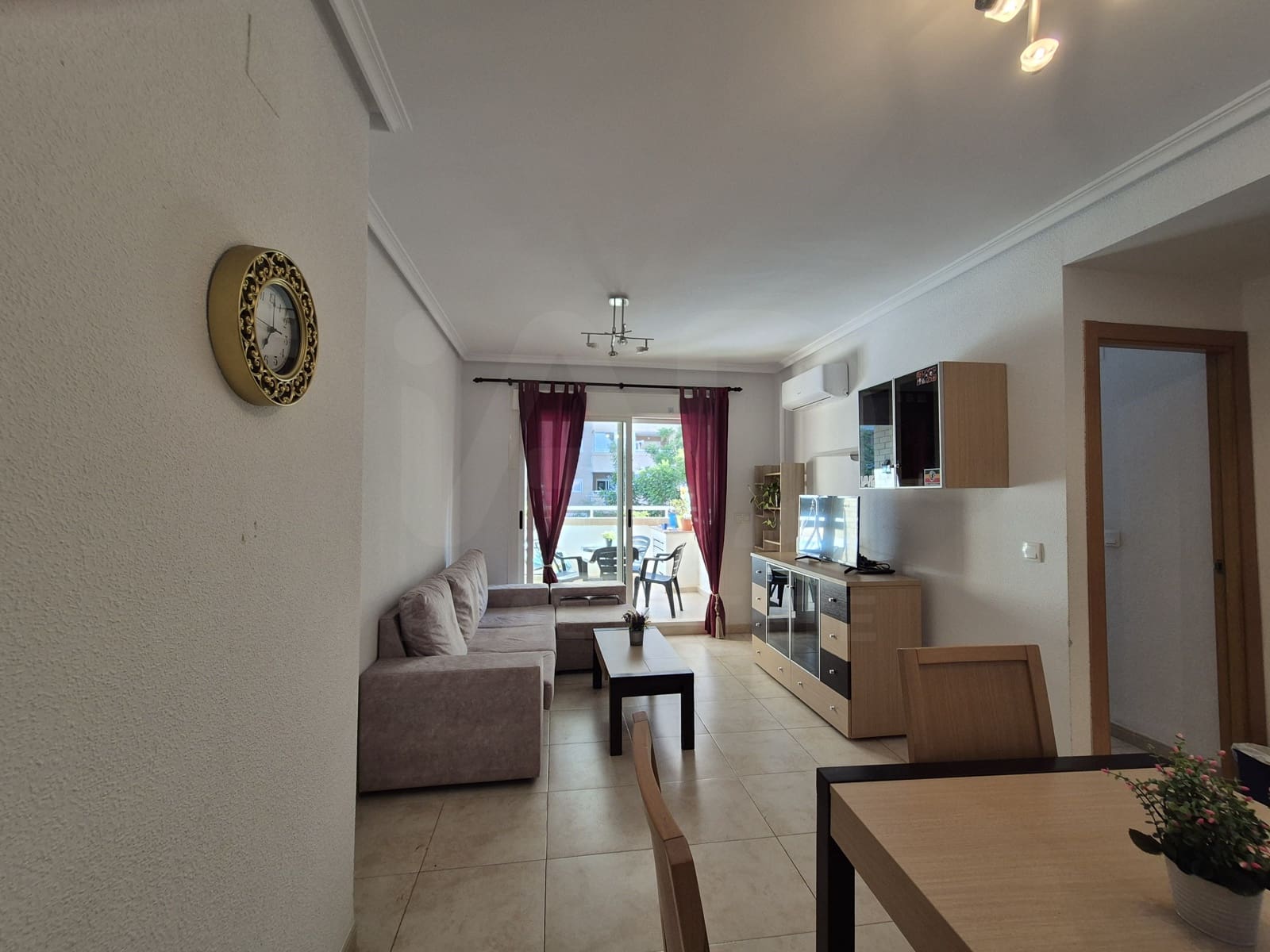 2 bedroom Apartment for sale in Oropesa  with pool - € 127,000 (Ref: 10048639)