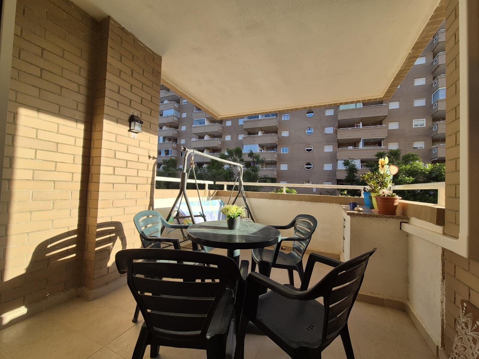 2 bedroom Apartment for sale in Oropesa  with pool - € 127,000 (Ref: 10048639)