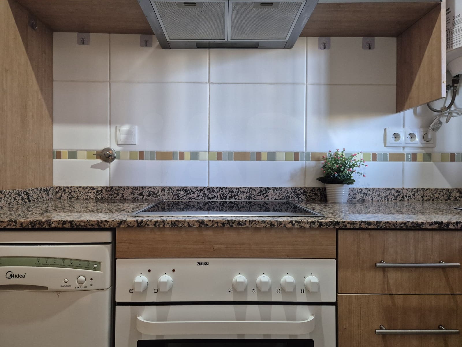 2 bedroom Apartment for sale in Oropesa  with pool - € 127,000 (Ref: 10048639)