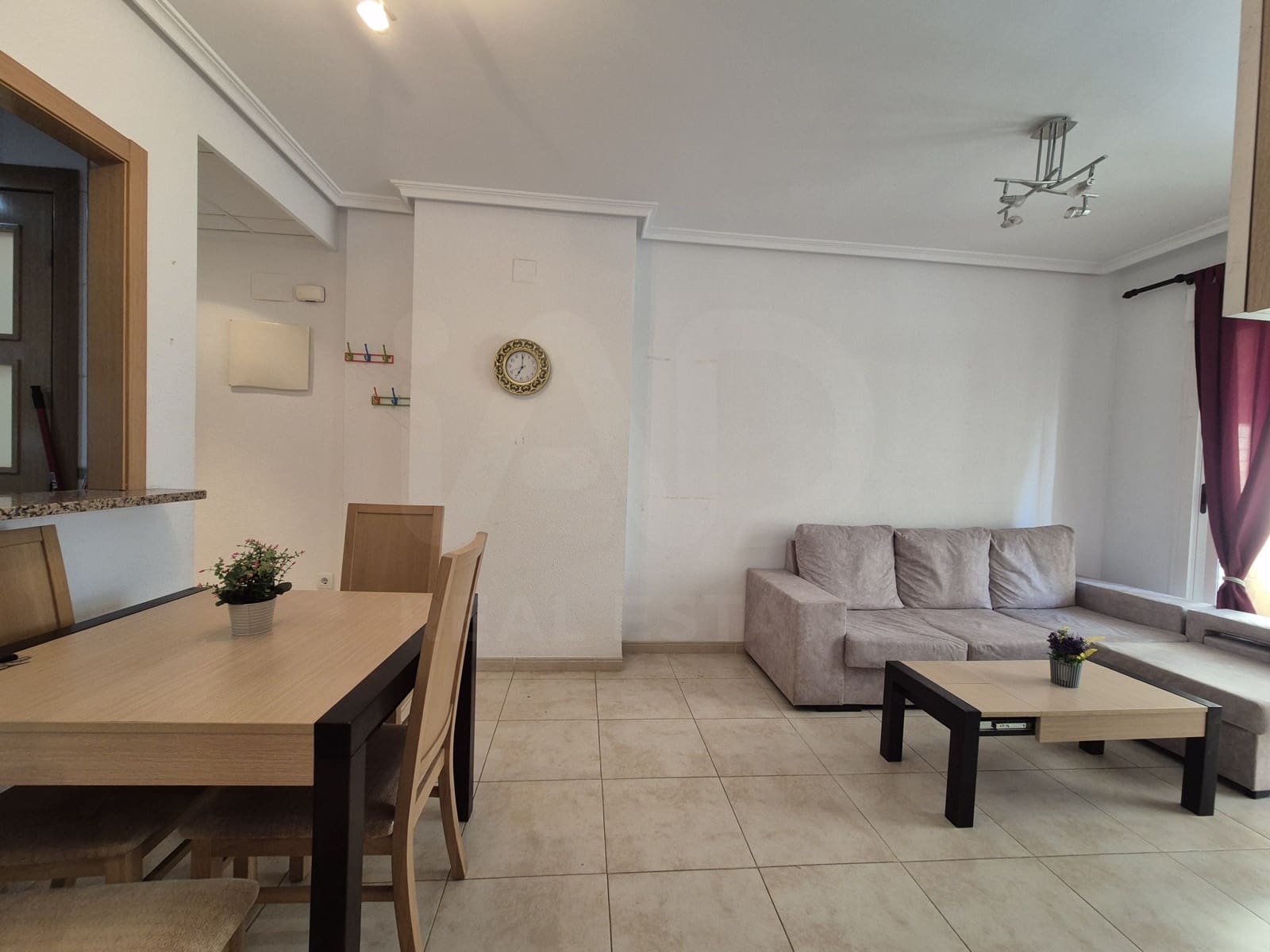 2 bedroom Apartment for sale in Oropesa  with pool - € 127,000 (Ref: 10048639)