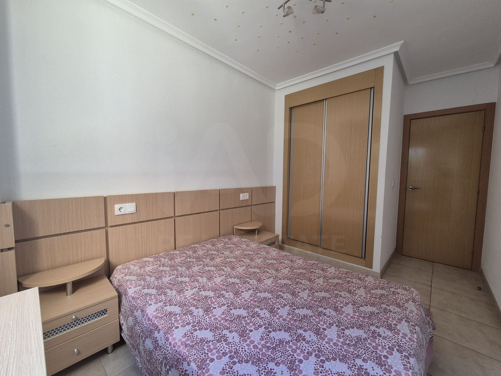 2 bedroom Apartment for sale in Oropesa  with pool - € 127,000 (Ref: 10048639)