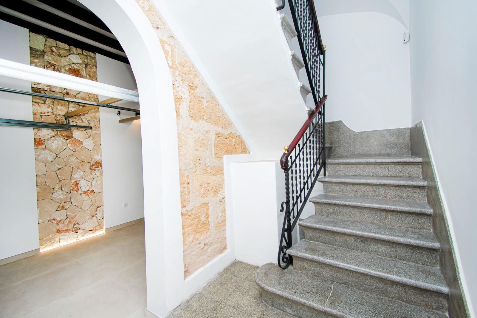 3 quarto Casa em Banda para venda em Palma de Mallorca com piscina garagem - 1 320 000 € (Ref: 10048642)