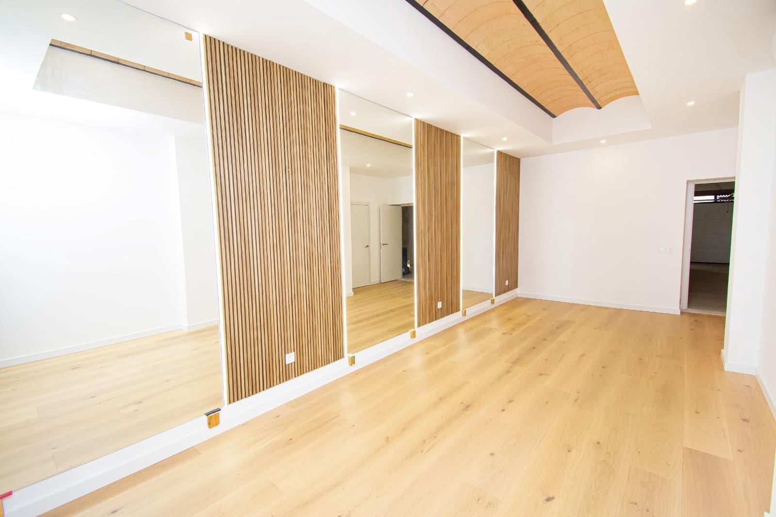 3 quarto Casa em Banda para venda em Palma de Mallorca com piscina garagem - 1 320 000 € (Ref: 10048642)