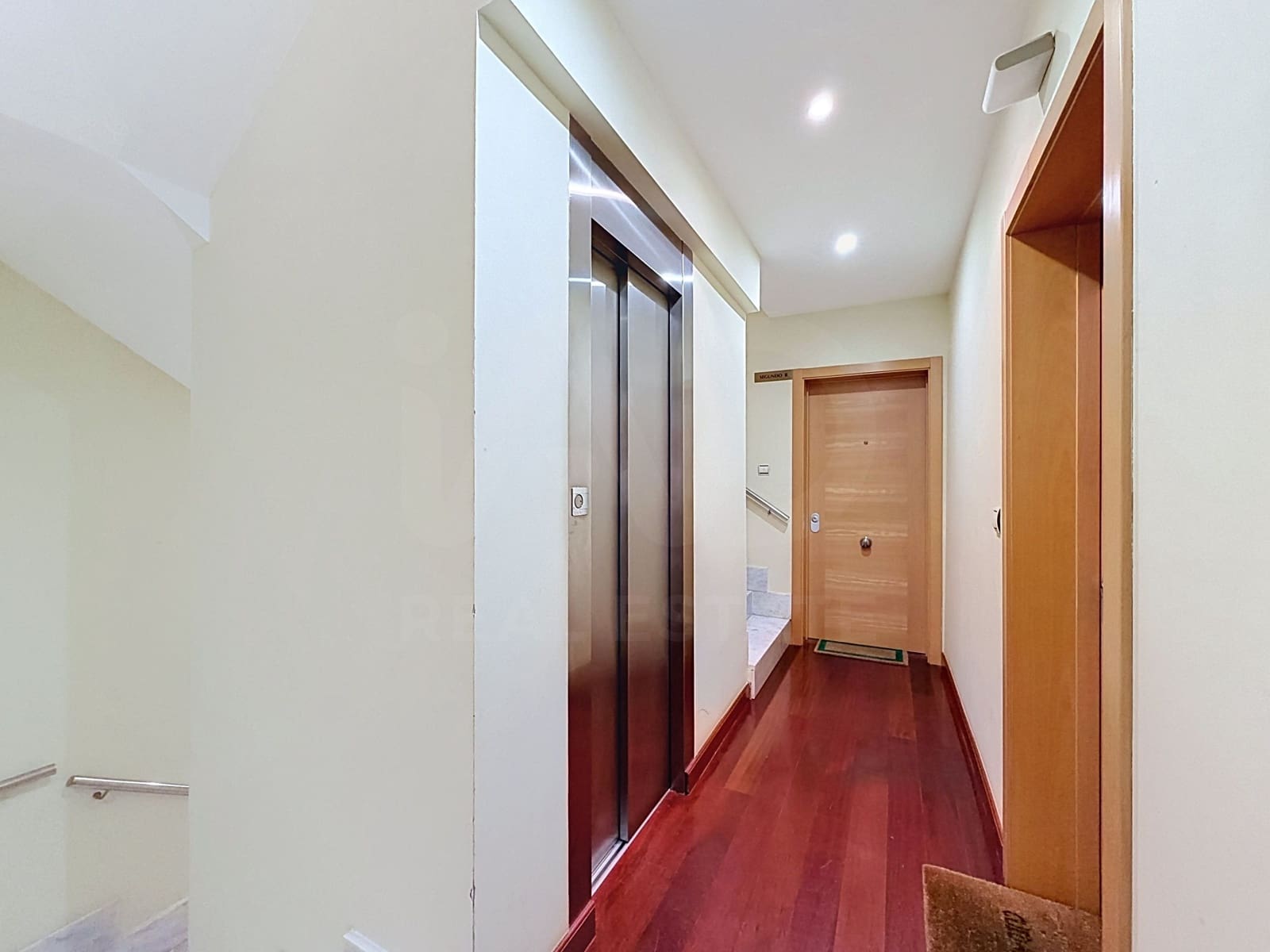Apartment for rent in Vigo - € 790 (Ref: 10048643)