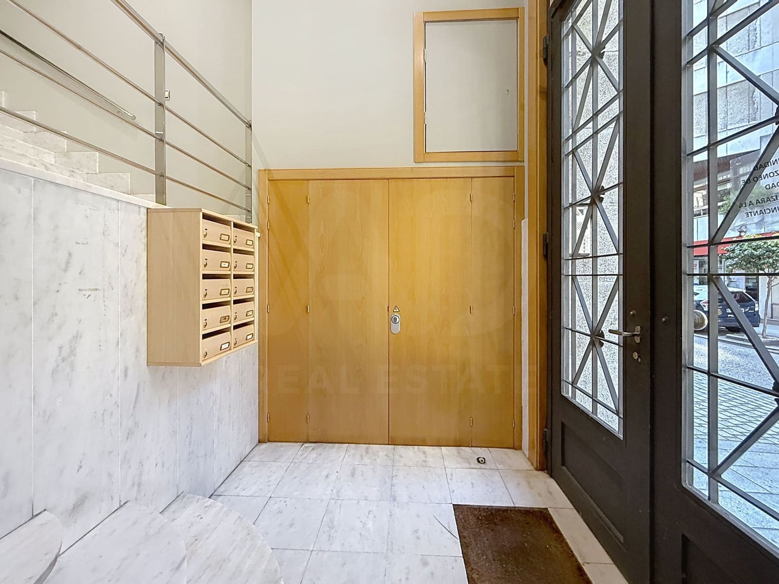 Apartment for rent in Vigo - € 790 (Ref: 10048643)