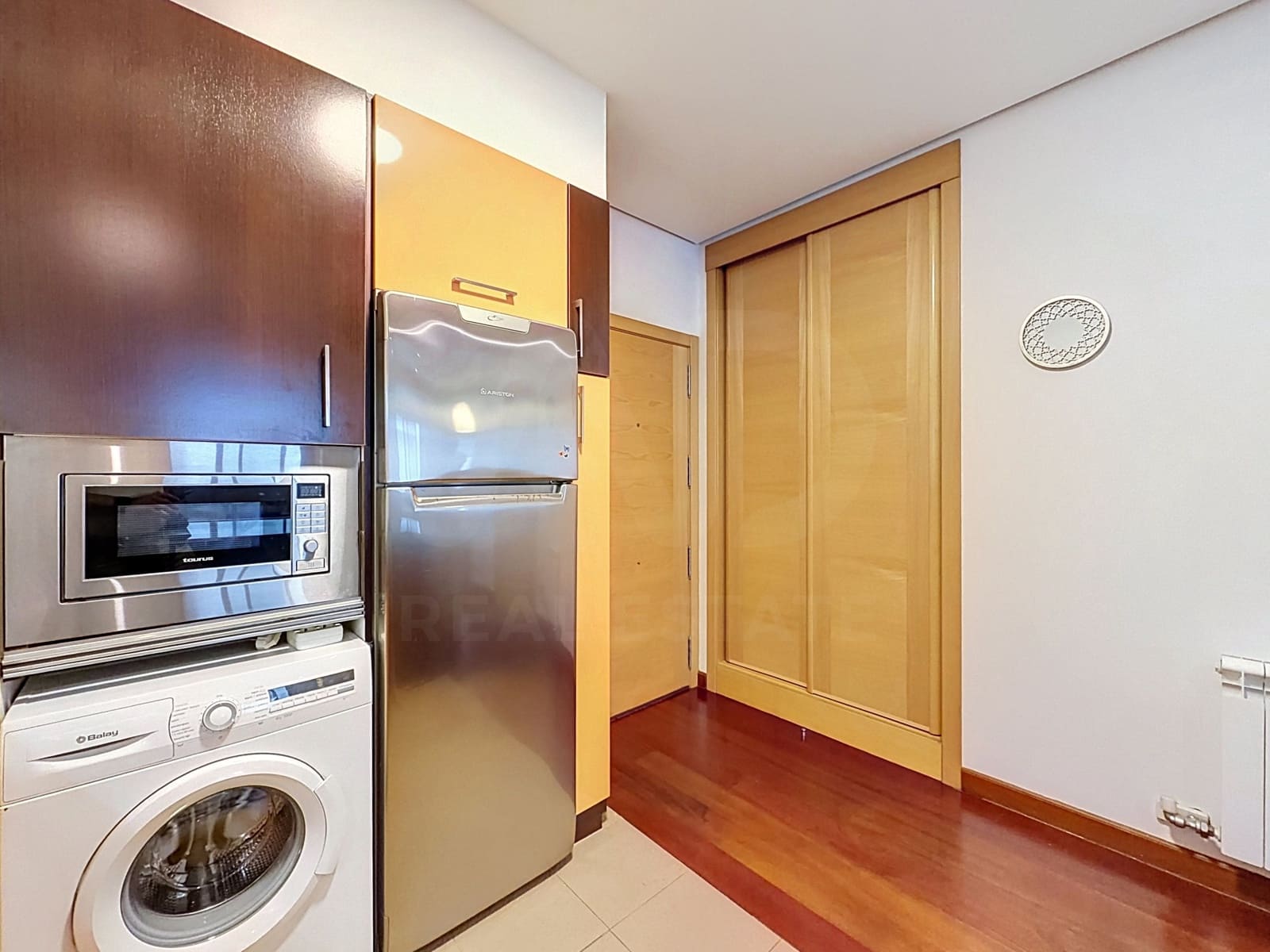 Apartment for rent in Vigo - € 790 (Ref: 10048643)