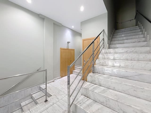 Apartament do wynajęcia w Vigo - 790 € (Ref: 10048643)