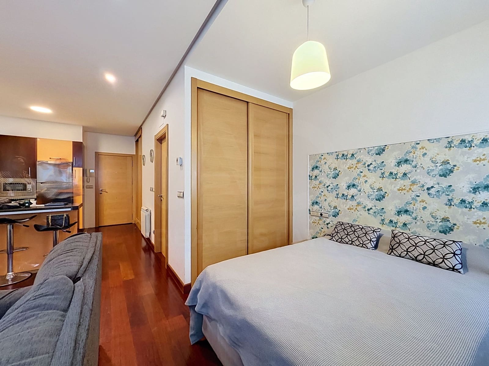Apartment for rent in Vigo - € 790 (Ref: 10048643)