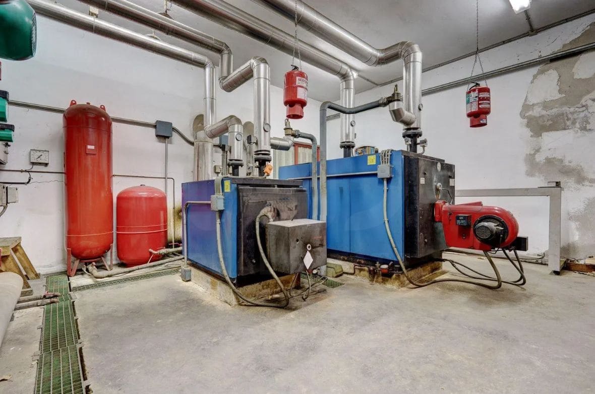 7 soveværelse Erhverv til salg i Deba - € 7.500.000 (Ref: 10048644)