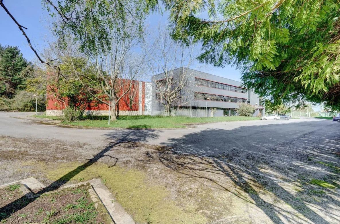 7 soveværelse Erhverv til salg i Deba - € 7.500.000 (Ref: 10048644)