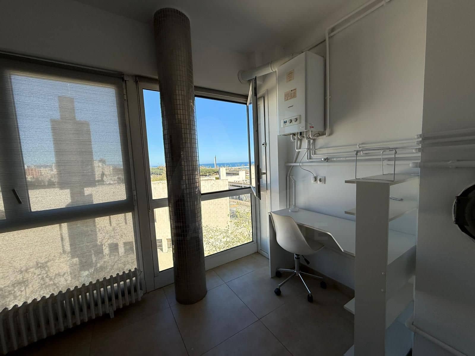 1 soverom Leilighet til leie i Barcelona by med garasje - € 1 500 (Ref: 10048645)