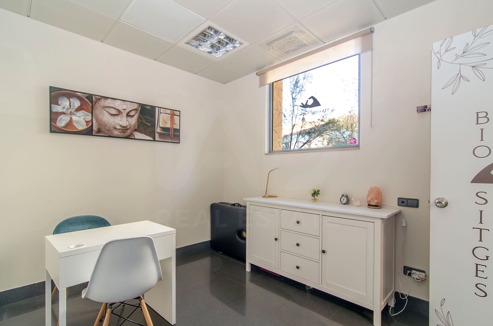 Commercieel te koop in Garraf - € 495.000 (Ref: 10048646)