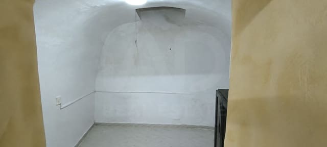 2 slaapkamer Finca/Landhuis te koop in Crevillente / Crevillent met garage - € 136.500 (Ref: 10048647)