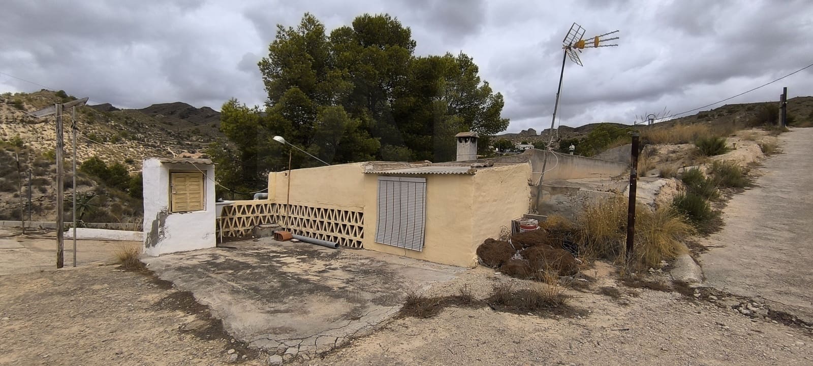 2 slaapkamer Finca/Landhuis te koop in Crevillente / Crevillent met garage - € 136.500 (Ref: 10048647)