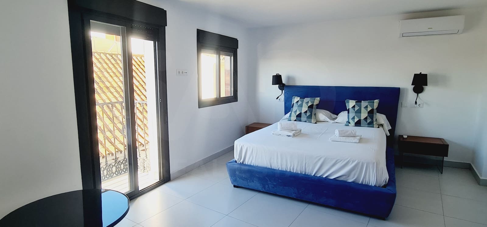 4 soverom Hus til salgs i Estepona med svømmebasseng - € 1 450 000 (Ref: 10048648)