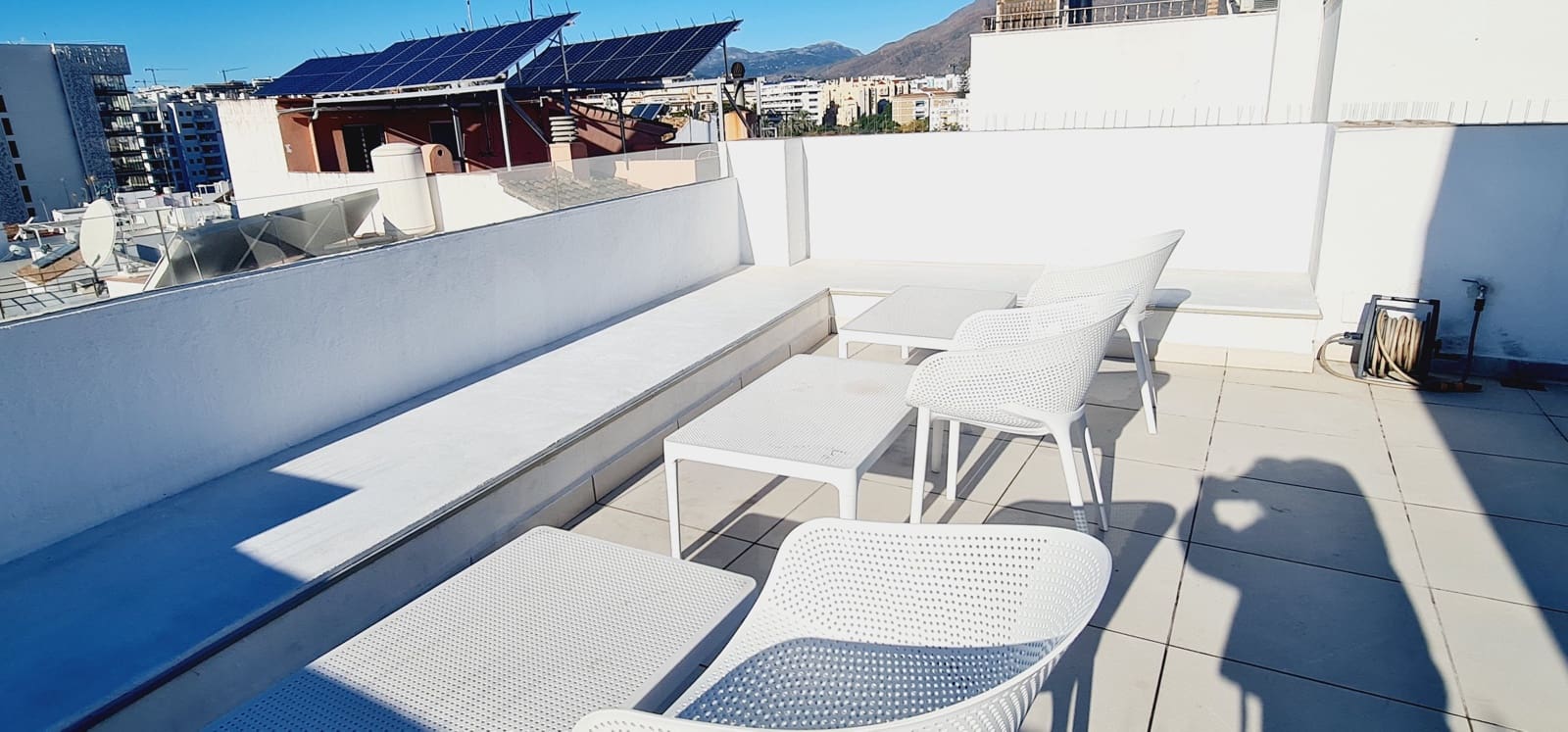 4 soverom Hus til salgs i Estepona med svømmebasseng - € 1 450 000 (Ref: 10048648)
