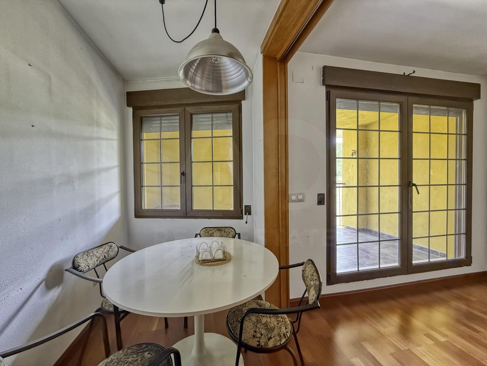3 Zimmer Apartment zu verkaufen in Alcala de la Selva mit Garage - 160.000 € (Ref: 10049360)