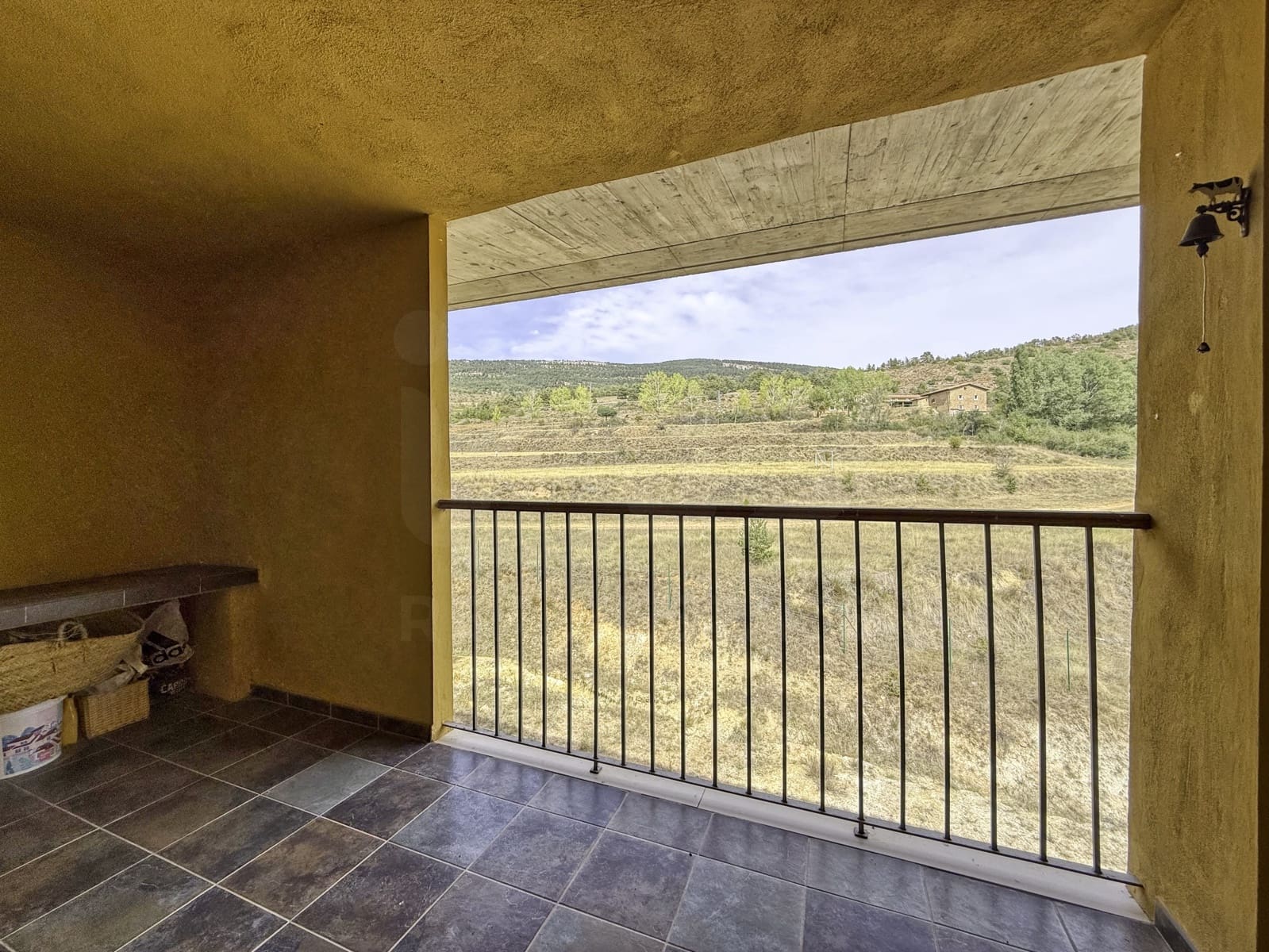 3 Zimmer Apartment zu verkaufen in Alcala de la Selva mit Garage - 160.000 € (Ref: 10049360)