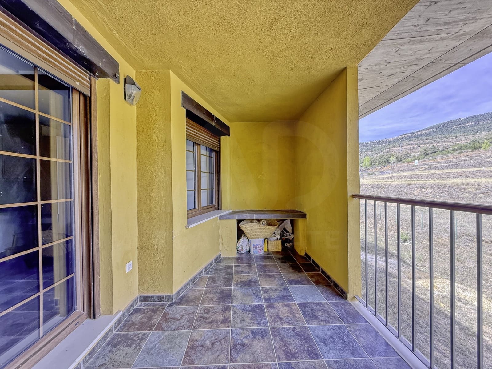 3 Zimmer Apartment zu verkaufen in Alcala de la Selva mit Garage - 160.000 € (Ref: 10049360)