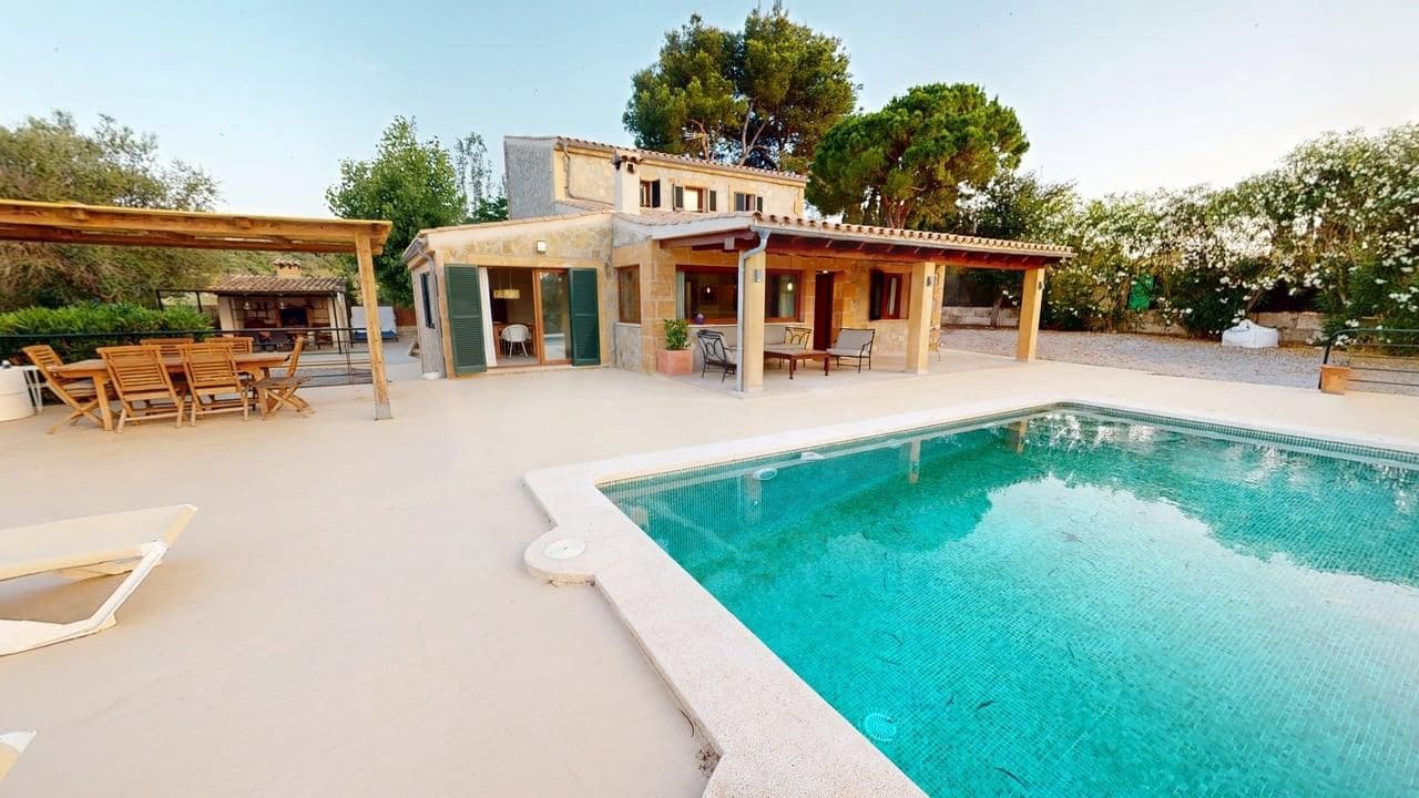 3 Zimmer Villa zu vermieten in Alcudia mit Pool - 2.925 € (Ref: 10049362)