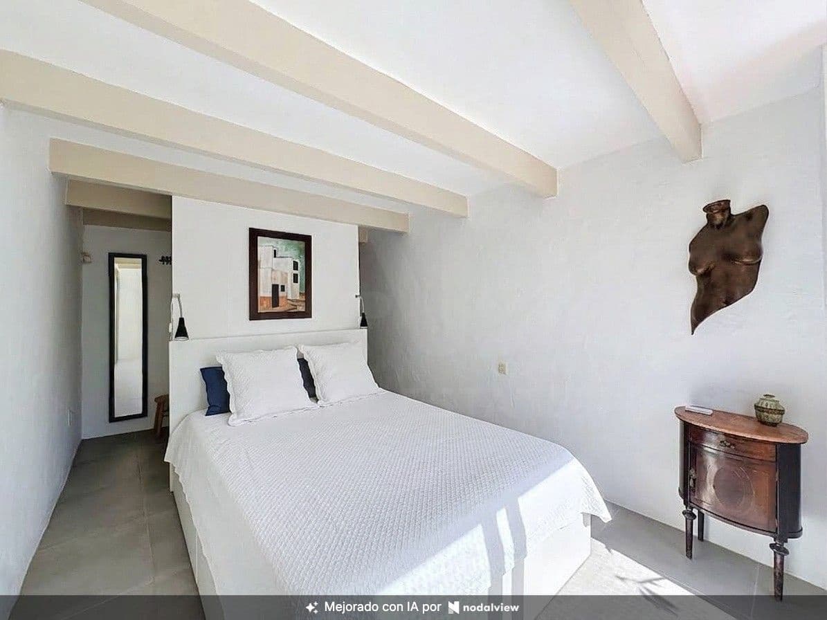 2 bedroom Apartment for sale in Tarifa - € 452,000 (Ref: 10049827)