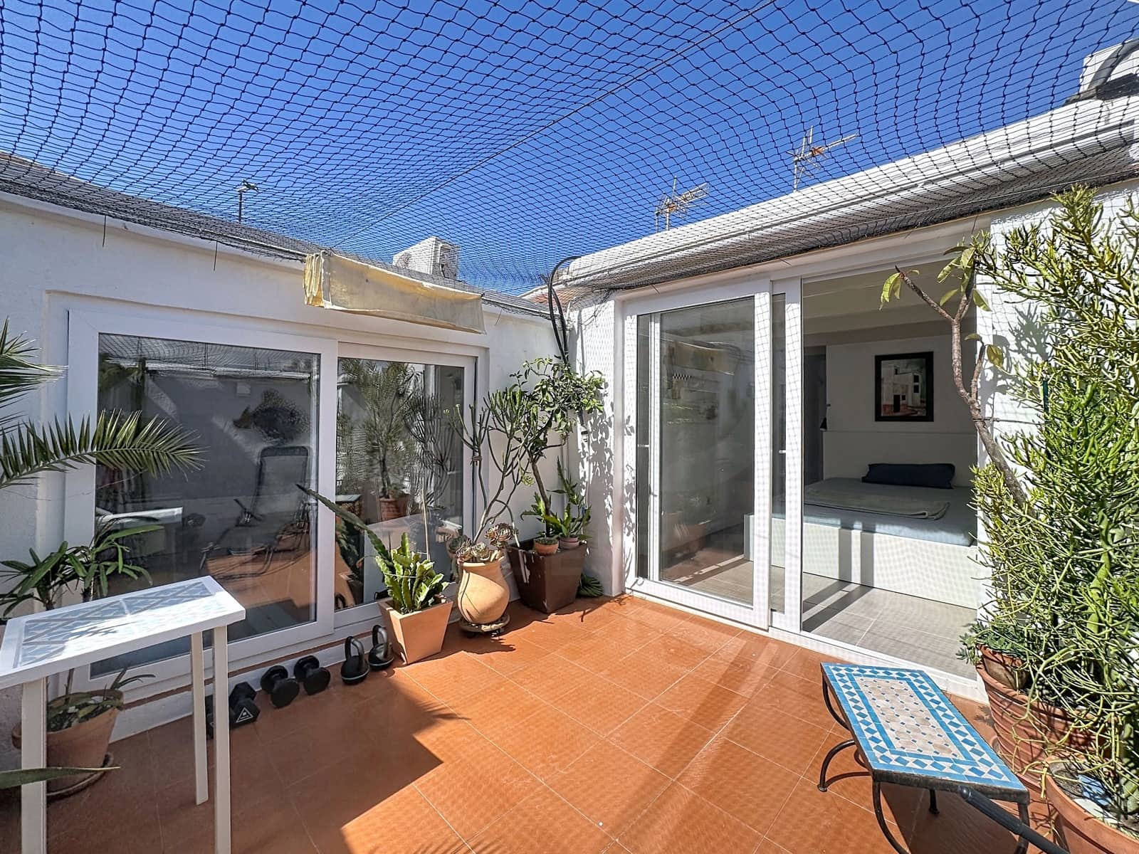 2 bedroom Apartment for sale in Tarifa - € 452,000 (Ref: 10049827)